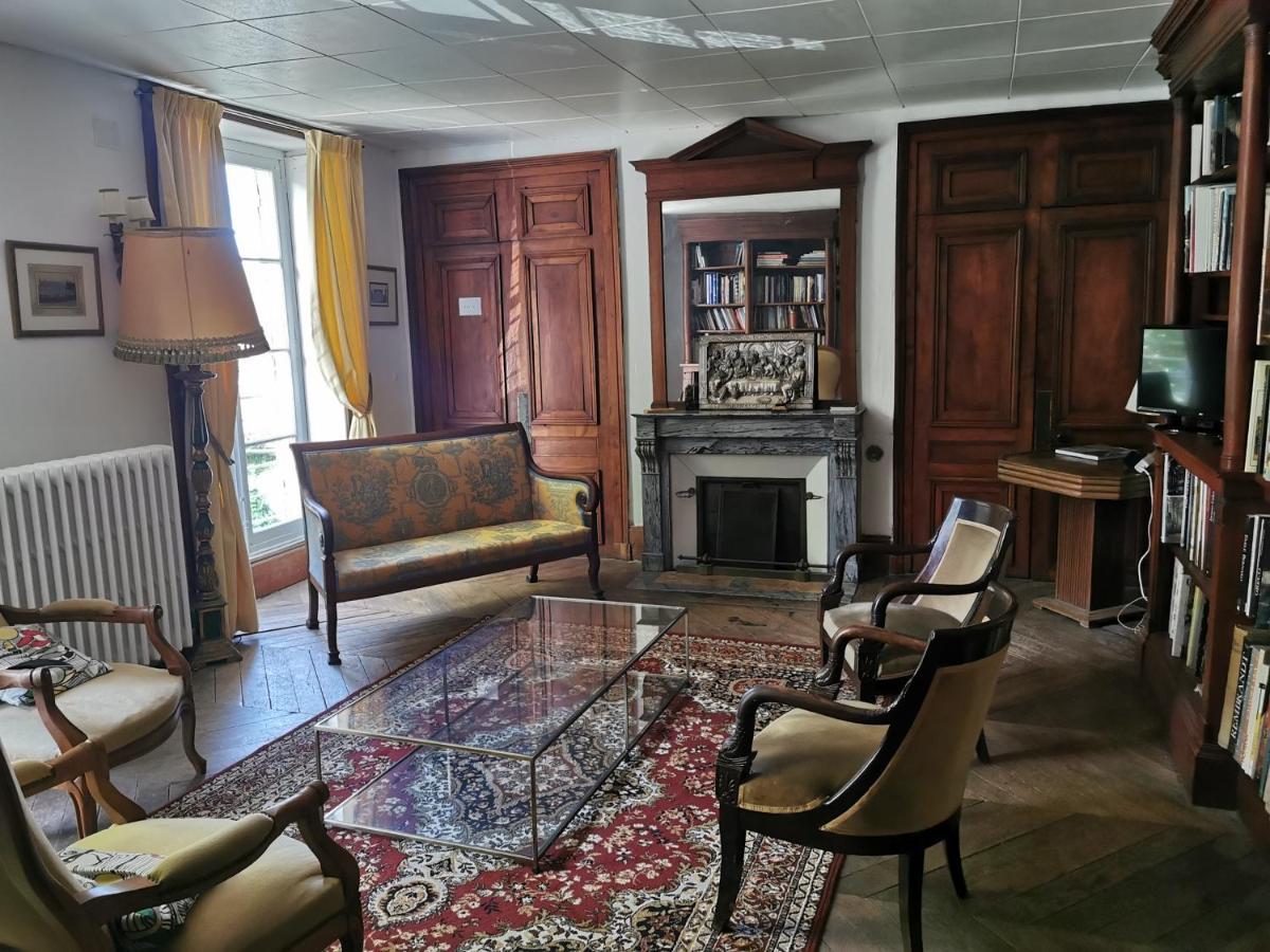 Chateau Des Barres Sainpuits Zewnętrze zdjęcie